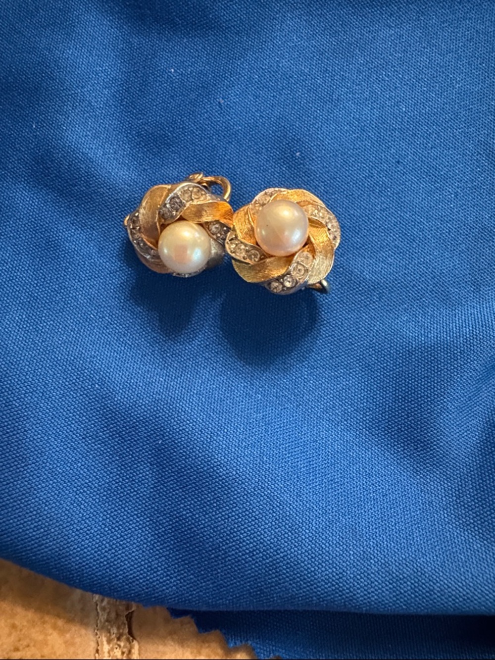 Gold-Tone Pearl and Crystal Knot Clip-On Earrings - Picture 2 of 6